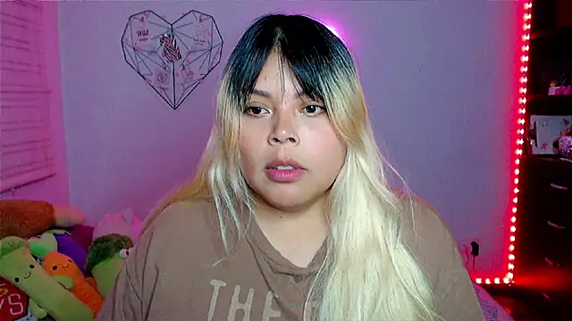 EllieMoonX live sex cam