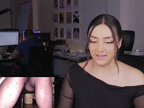 _KimberlyClars_'s cam snapshot