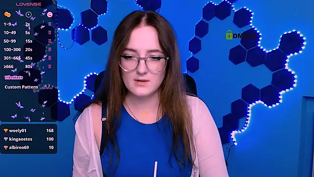 luna_berryy live sex cam