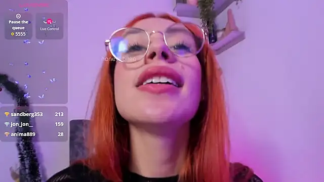 Victoria-ross's cam snapshot