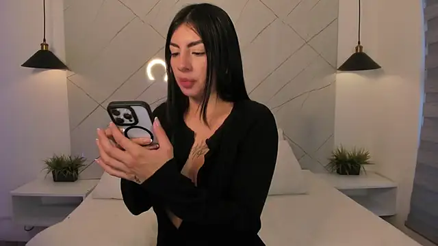 ANTONELLA__ROUSE_'s cam snapshot