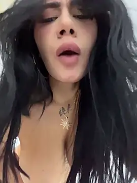 clarachanelricek live sex cam