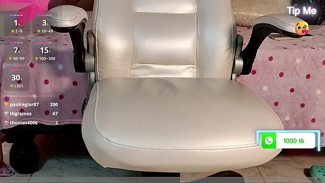 yuliana_millerr's cam snapshot