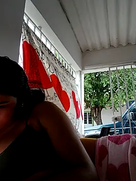 virgin_cunt's cam snapshot