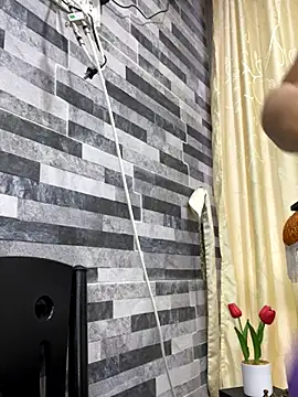 Lesly_10-'s cam snapshot