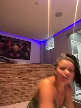 Rafaellaz live sex cam