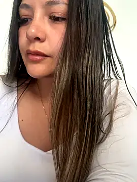 alana_69's cam snapshot