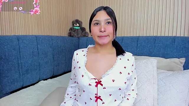 angel_ponce's cam snapshot