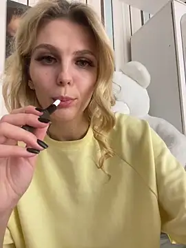 My_Hotgirl's cam snapshot