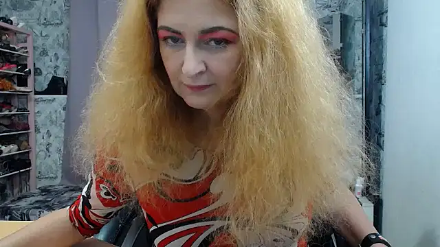 Helen1974 live sex cam