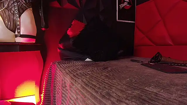 MillyWhrite's cam snapshot