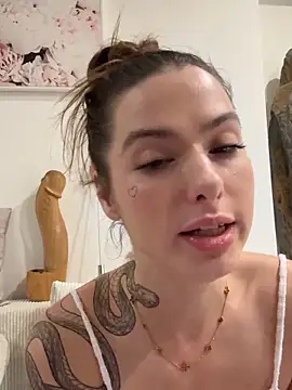 Sugarbellax's cam snapshot