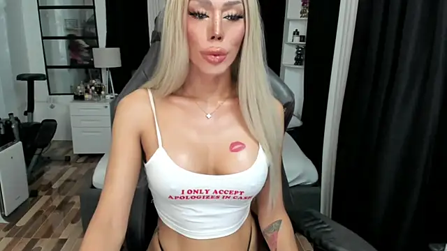 Forever_MissCandace live sex cam