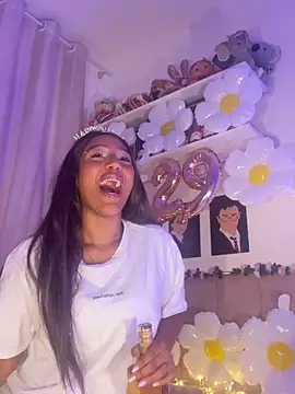 Kaiisa_ live sex cam