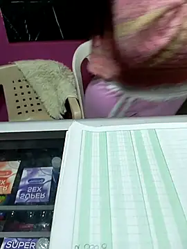 VivienAndClark live sex cam