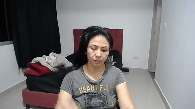 yohacriss live sex cam