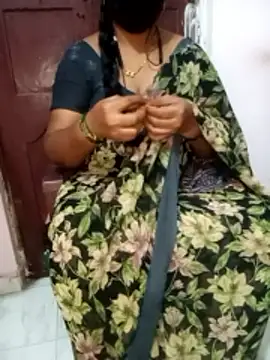 yours-kavaya live sex cam