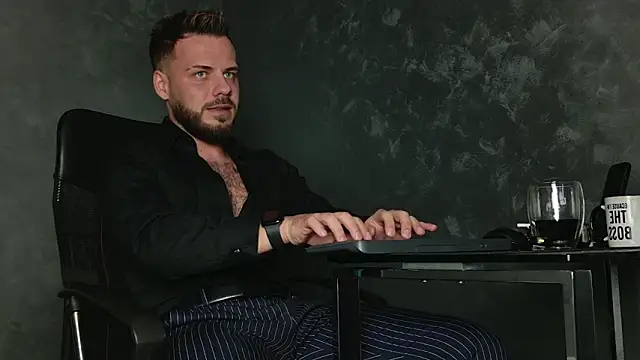 juliusmasters live sex cam