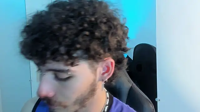 JojoBraando's cam snapshot