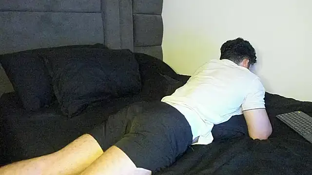 alejandro__2's cam snapshot