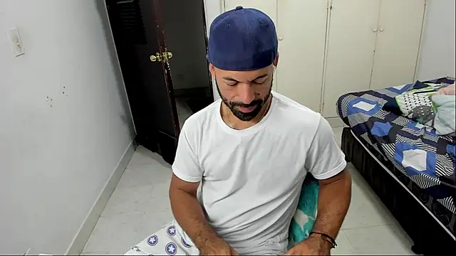 hotjoy01055's cam snapshot