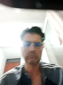 Fuegosutil's cam snapshot