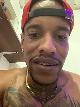 Salomon_koude live sex cam