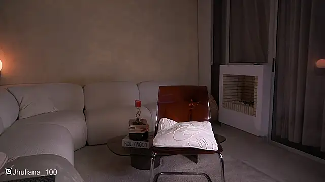 paulacora100 live sex cam