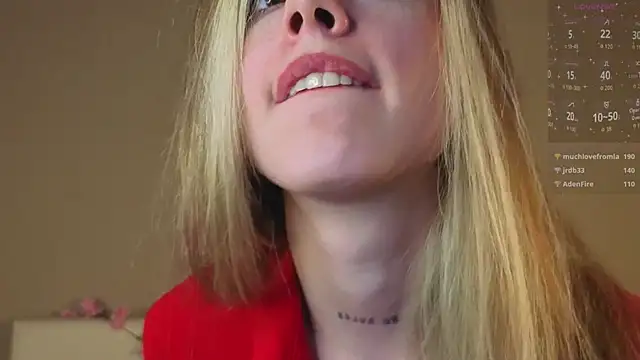 TiffinyMergist live sex cam