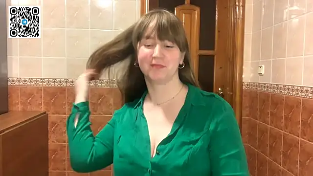 MaroonMoon_ live sex cam