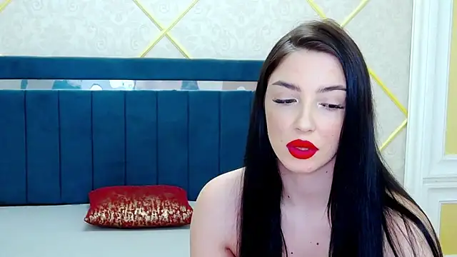 SaraElisse's cam snapshot