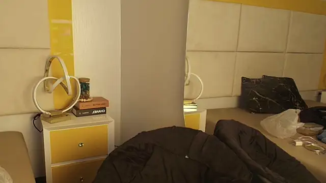 Qeen_blackk's cam snapshot