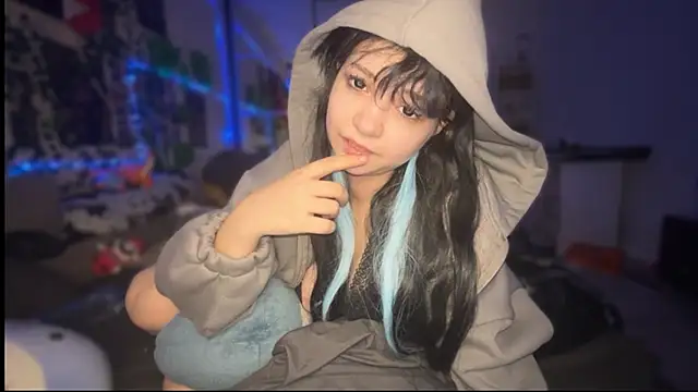 nikoli_naw's cam snapshot