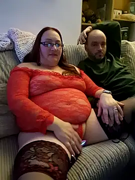 Luscious-LucyXX's web cam