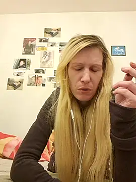 Polonski88_Official's cam snapshot