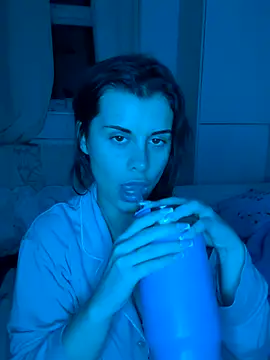 AlitaNova's cam snapshot