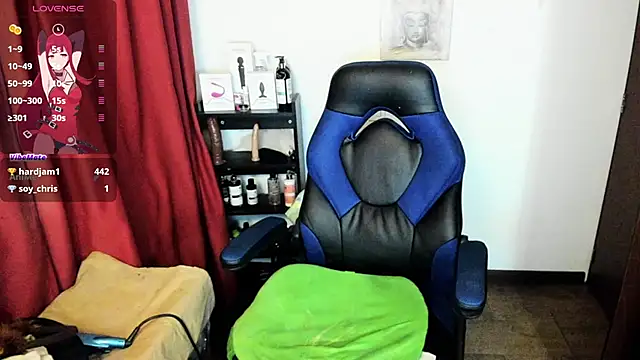 Charlott__V's cam snapshot