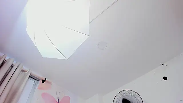 Baby_alisson18's cam snapshot