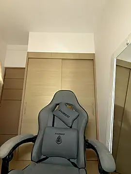 mi_suk11's cam snapshot