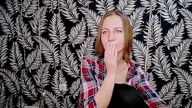 Peggy_f_'s cam snapshot