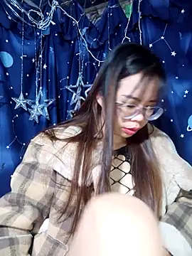 __Mai-love19__ live sex cam