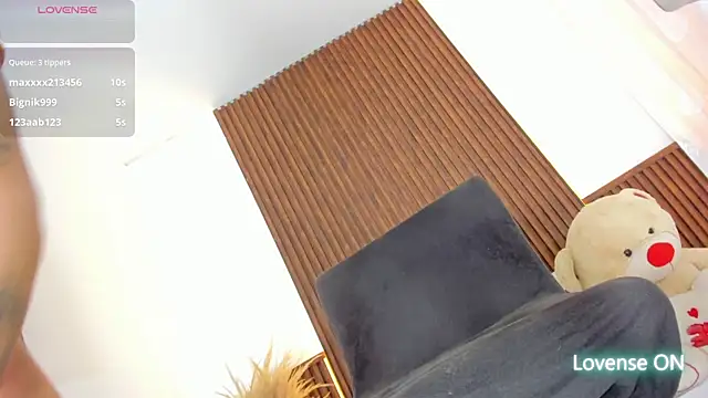 BunnyHotsx live sex cam