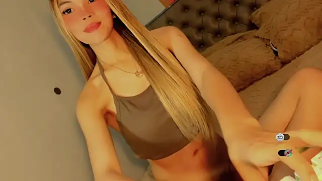 bella_enchantra live sex cam