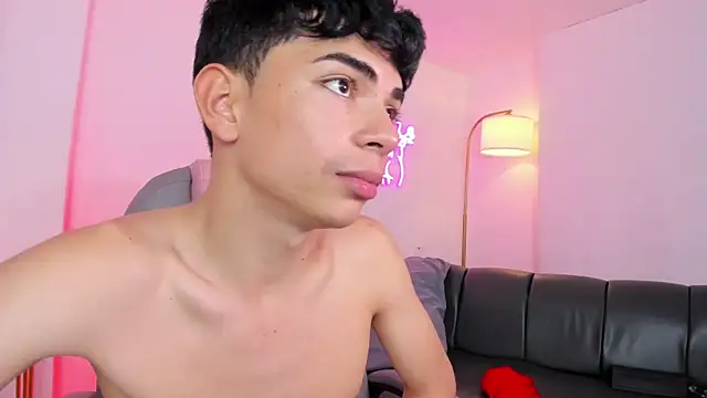 Peter_chase live sex cam