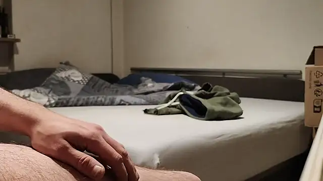 Alphapimmelchen live sex cam