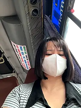 May-Squirt live sex cam