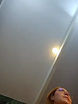 SashaBlake_'s cam snapshot