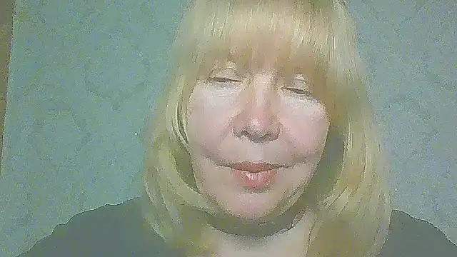 OlgaShine's cam snapshot