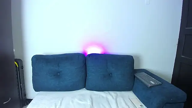 AndreaAndKarina live sex cam