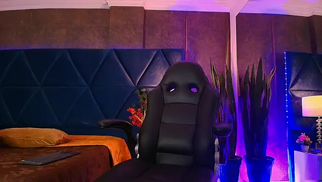 Lion_Foster01 live sex cam